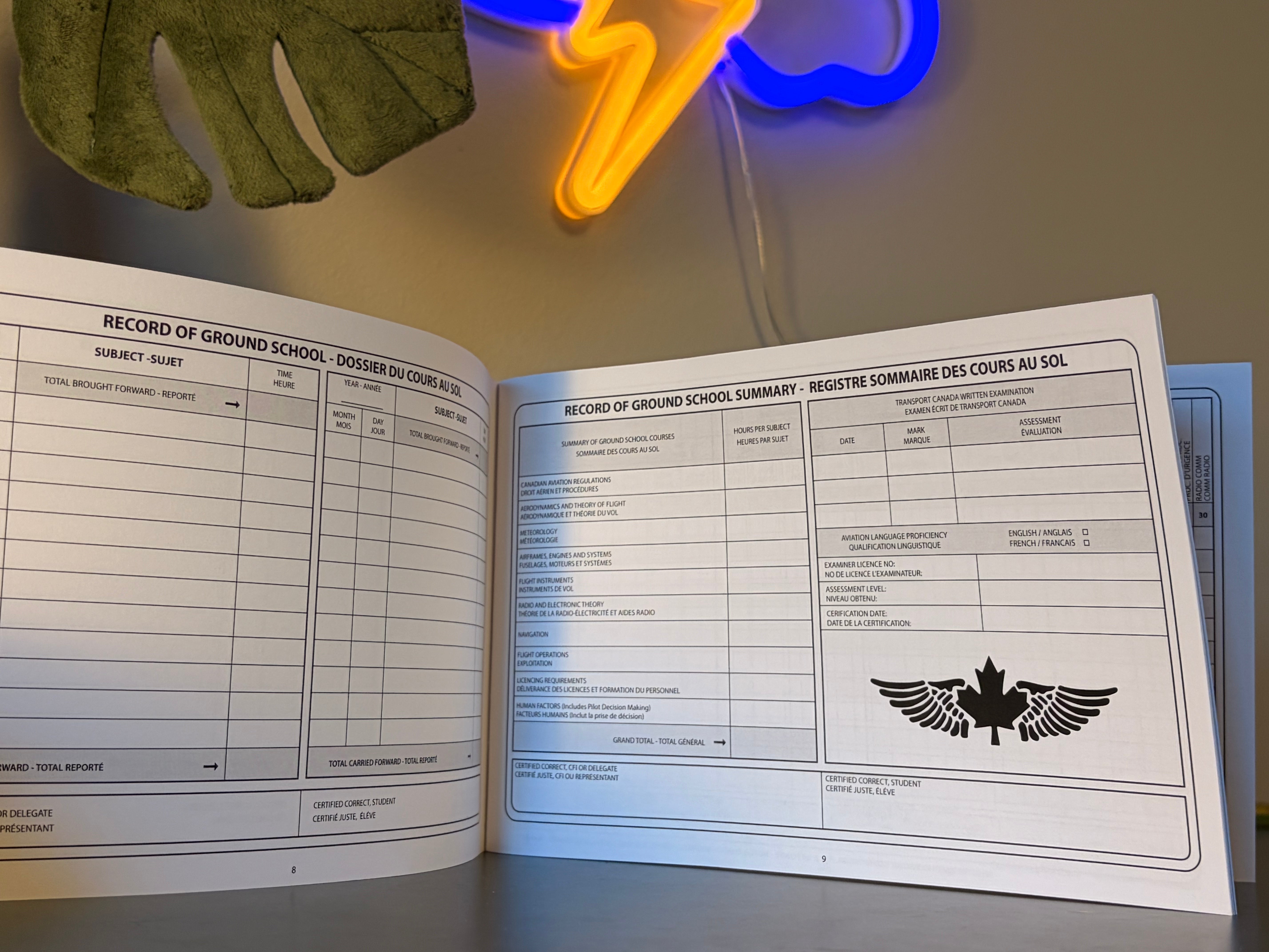 Pilot Training Record (PTR) Bilingual – Aeroplane