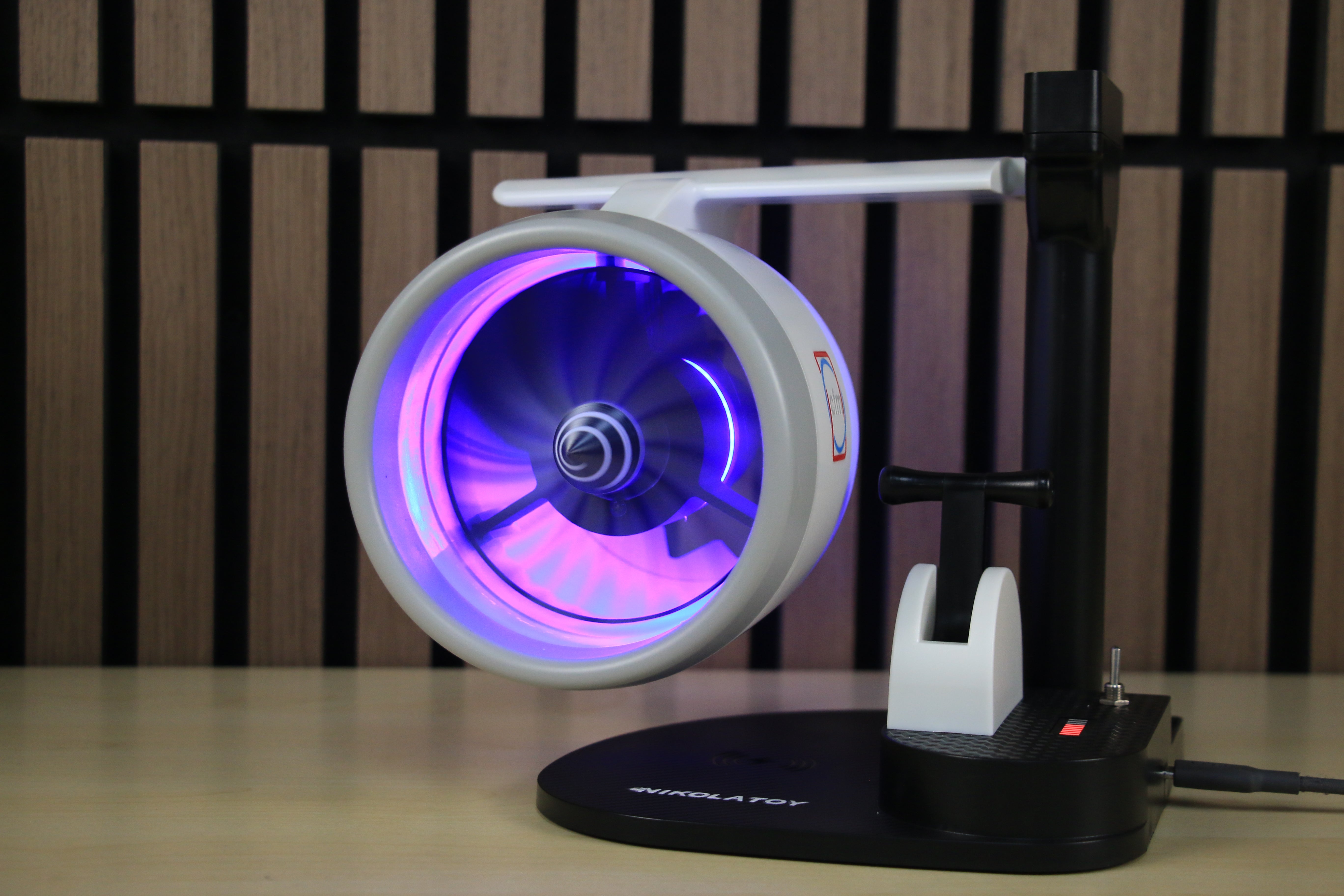 Nikola Toy 3-in-1 Desktop JetFan & Wireless Charger